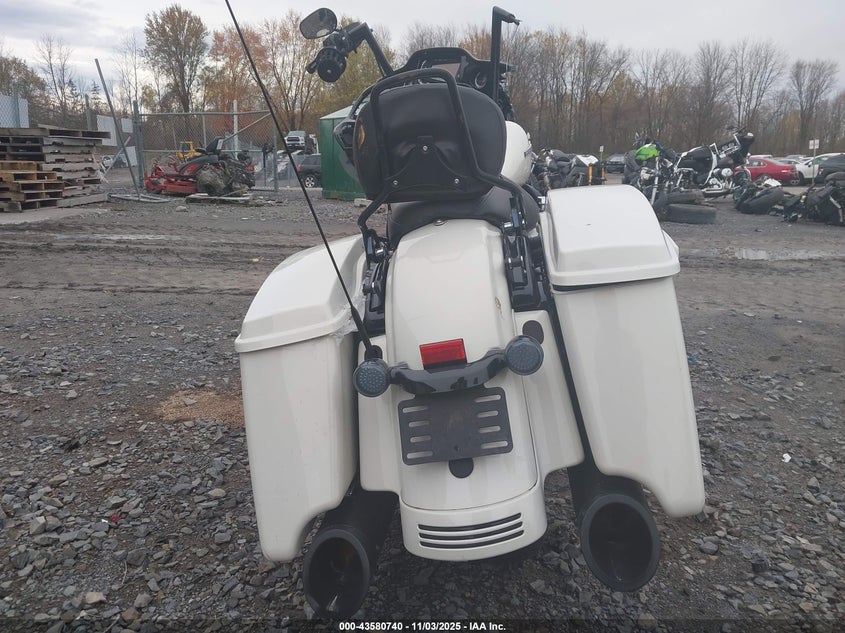 2018 HARLEY-DAVIDSON FLTRXS ROAD GLIDE SPECIAL - 1HD1KTC16JB674338