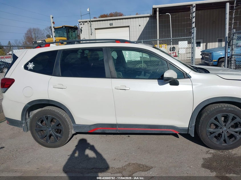 2020 SUBARU FORESTER SPORT - JF2SKAMC7LH560571