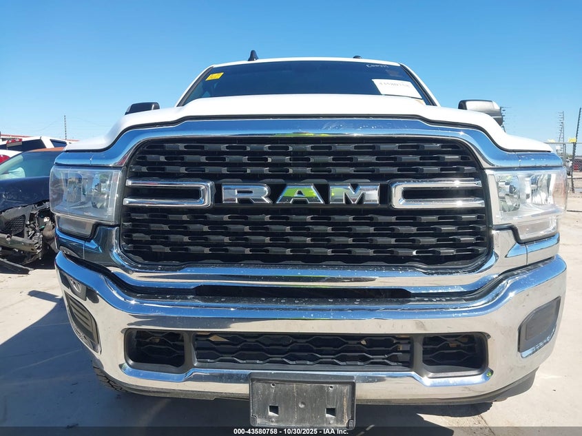 2022 Ram 2500 Big Horn 4X4 6'4 Box VIN: 3C6UR5DJ3NG182715 Lot: 43580758
