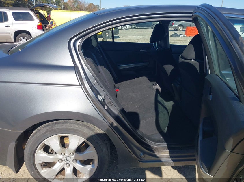 1HGCP26719A130015 2009 HONDA ACCORD photo no. 8