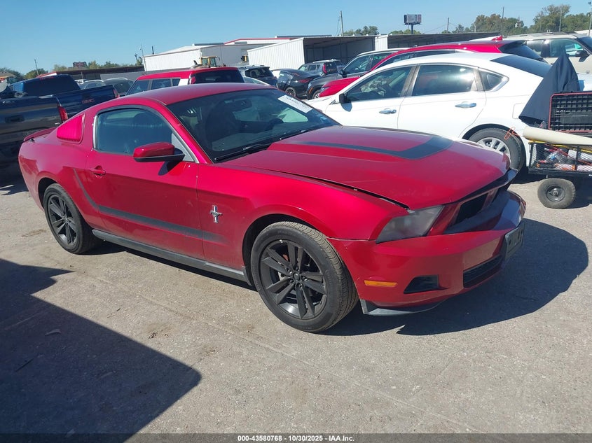 FORD MUSTANG V6/V6 PREMIUM