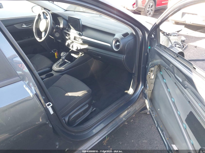 2020 Kia Forte Lxs VIN: 3KPF24ADXLE256333 Lot: 43580816