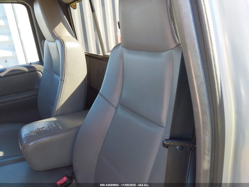 2004 Ford Ranger Xl/Xlt VIN: 1FTYR10D24PB18811 Lot: 43580902