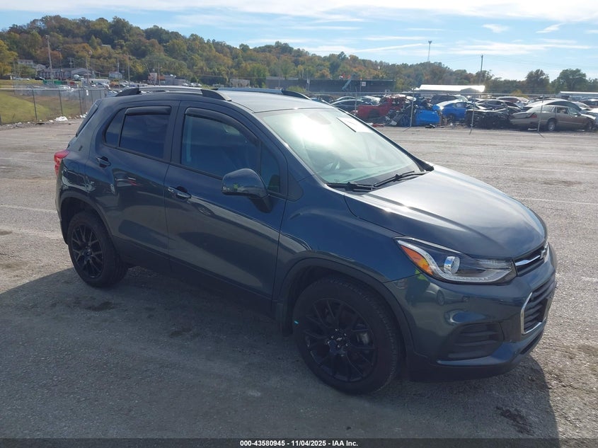 CHEVROLET TRAX AWD LT