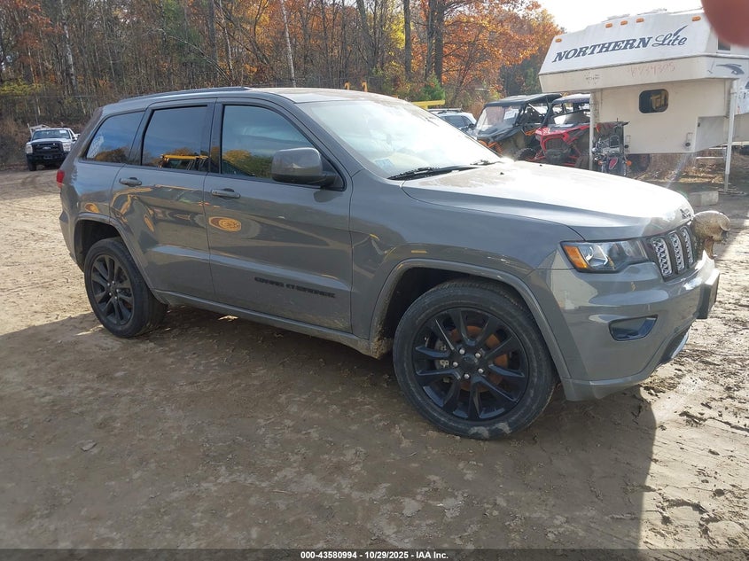 JEEP GRAND CHEROKEE ALTITUDE 4X4