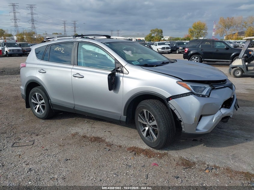 TOYOTA RAV4 XLE