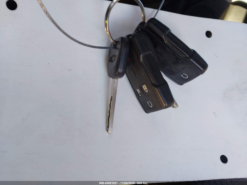 2018 CHEVROLET SILVERADO 1500 2LT 3GCUKREC3JG462990