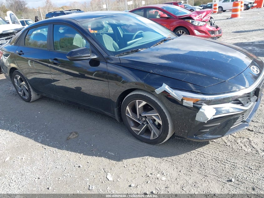 HYUNDAI ELANTRA SEL SPORT