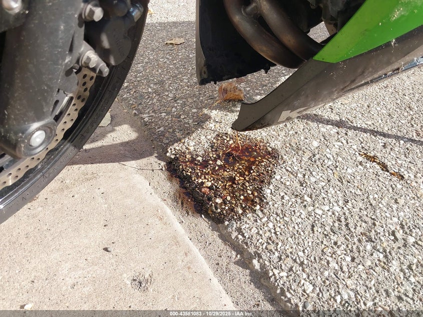 2015 Kawasaki Ex650 E VIN: JKAEXEE17FDA20647 Lot: 43581083