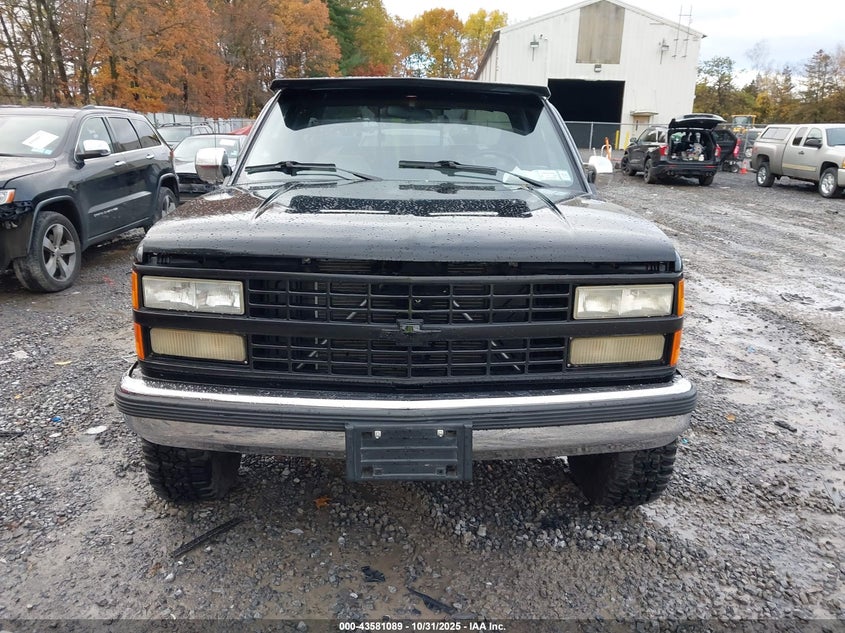 1988 Chevrolet Gmt-400 K1500 VIN: 1GCDK14KXJZ280889 Lot: 43581089