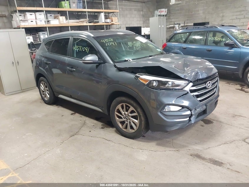 HYUNDAI TUCSON SE PLUS