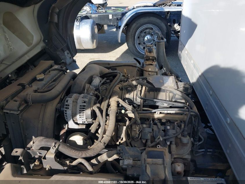 2012 Isuzu Npr Gas Reg VIN: 54DC4W1B5CS805405 Lot: 43581103