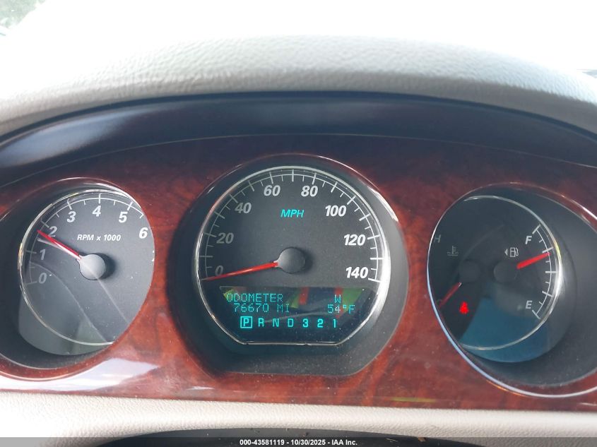 2008 Buick Lucerne Cxl VIN: 1G4HD572X8U167672 Lot: 43581119