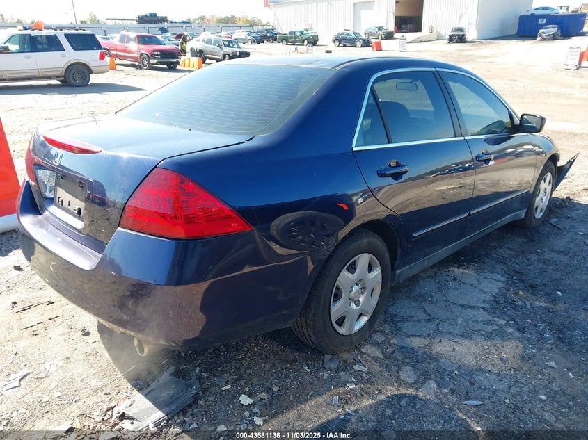 1HGCM56437A067836 2007 HONDA ACCORD photo no. 4