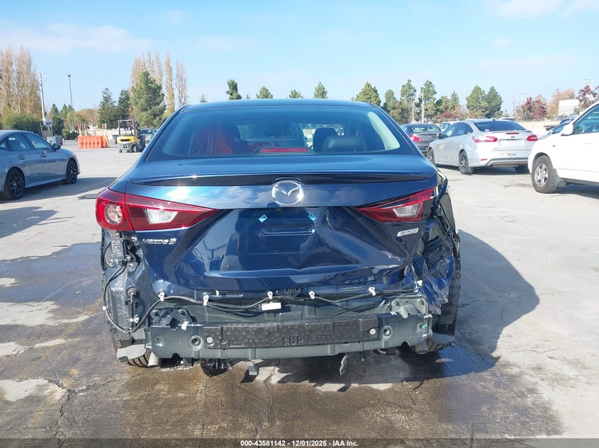 2018 Mazda Mazda3 Touring VIN: 3MZBN1V30JM254838 Lot: 43581142