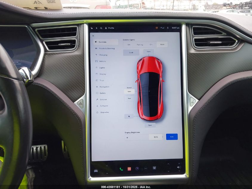 2013 Tesla Model S Performance VIN: 5YJSA1DP6DFP12765 Lot: 43581181