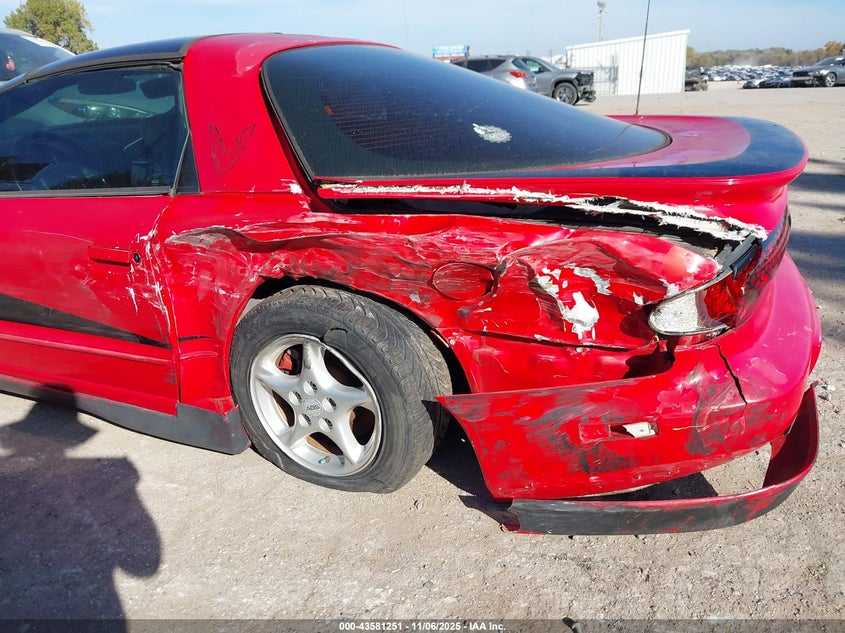 2002 Pontiac Firebird VIN: 2G2FS22K122166659 Lot: 43581251