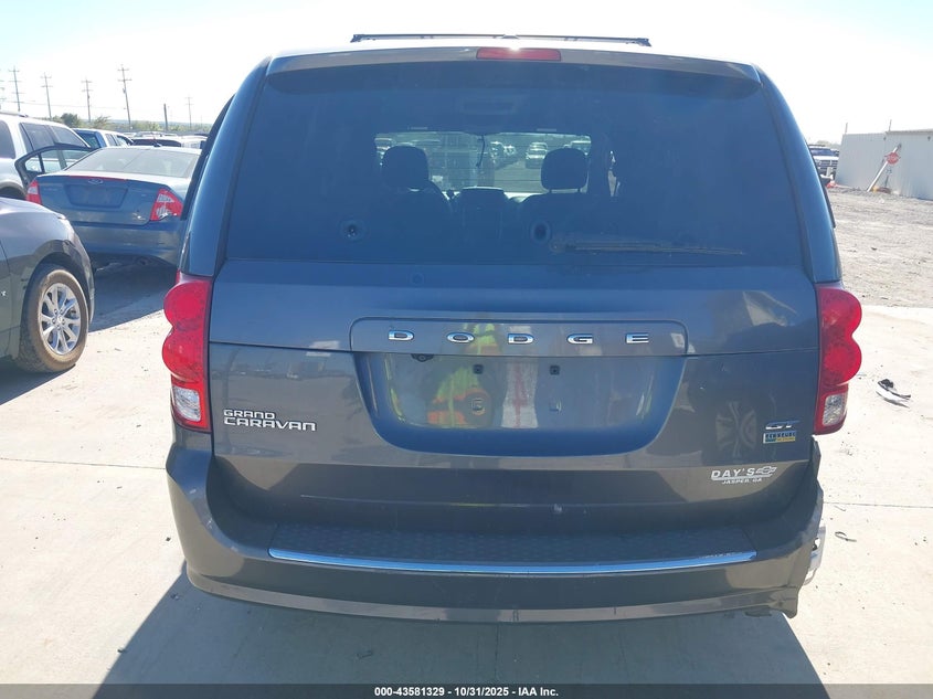 2017 Dodge Grand Caravan Gt VIN: 2C4RDGEG7HR746098 Lot: 43581329