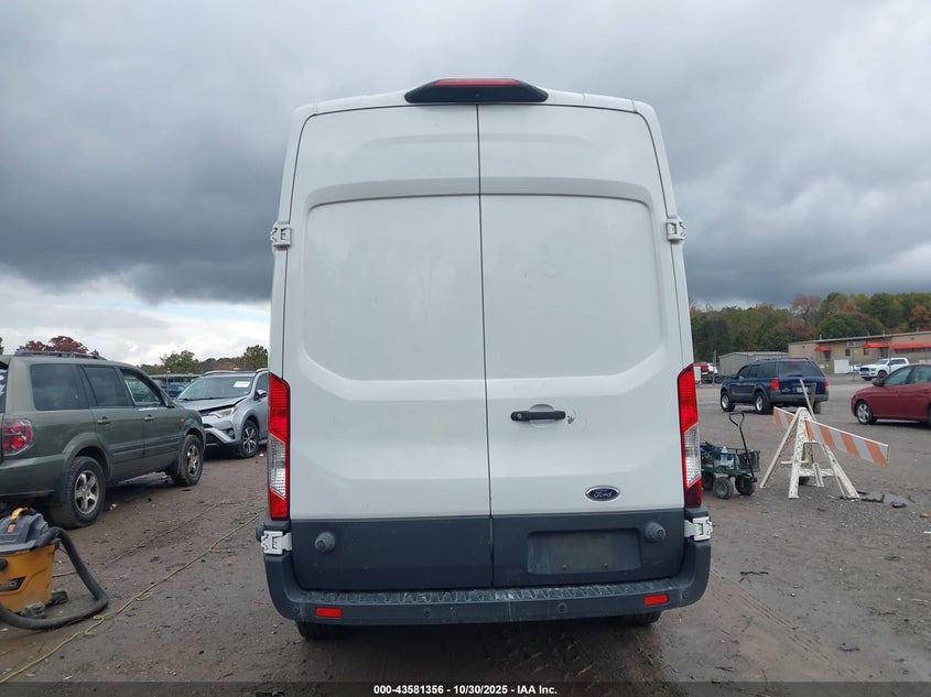 2018 Ford Transit-250 VIN: 1FTYR2XM3JKA42049 Lot: 43581356