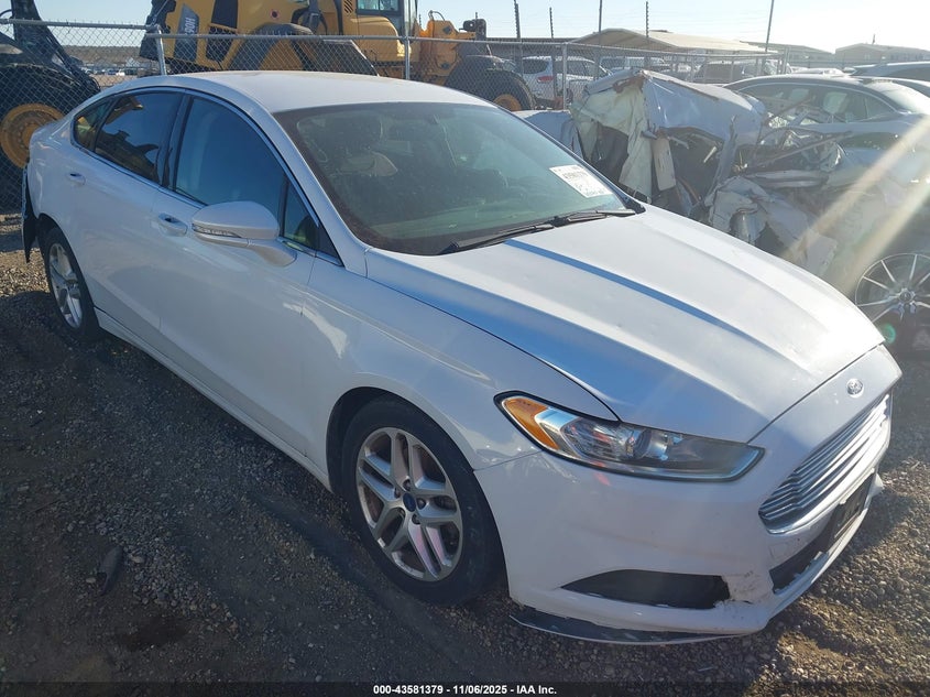 FORD FUSION SE