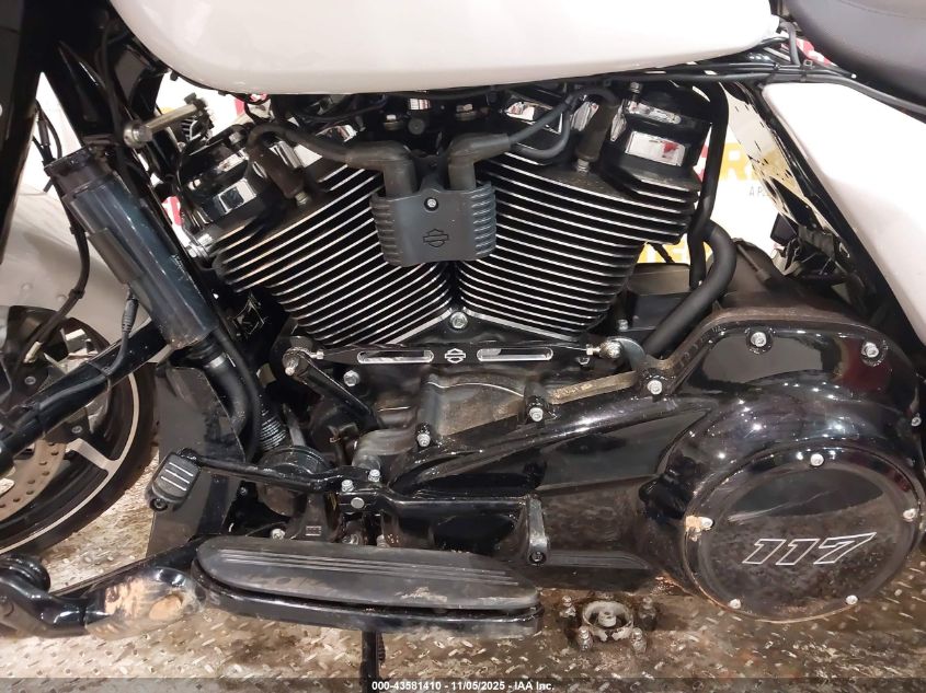 2025 Harley-Davidson Flhx VIN: 1HD1KB719SB631571 Lot: 43581410