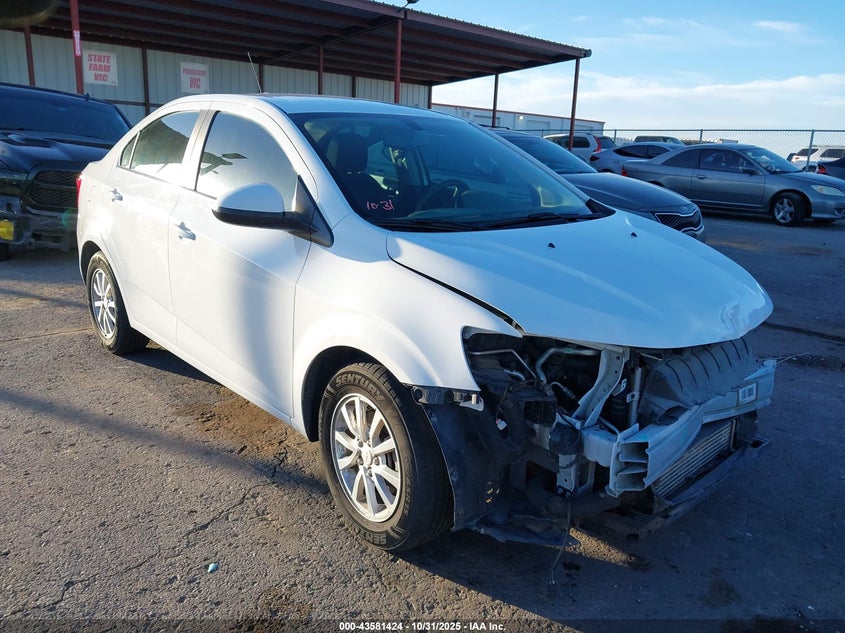 CHEVROLET SONIC FWD LT