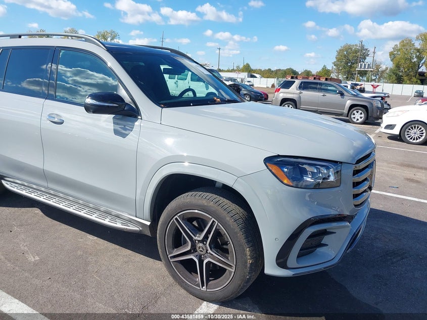 MERCEDES-BENZ GLS-CLASS 4MATIC