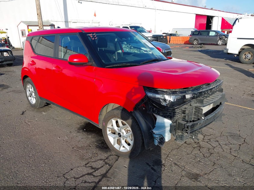 2023 KIA SOUL LX - KNDJ23AU1P7207399