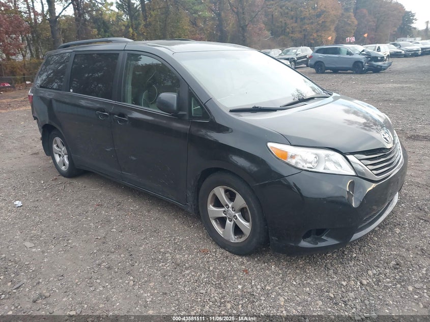 2016 TOYOTA SIENNA LE 8 PASSENGER - 5TDKK3DC2GS727429
