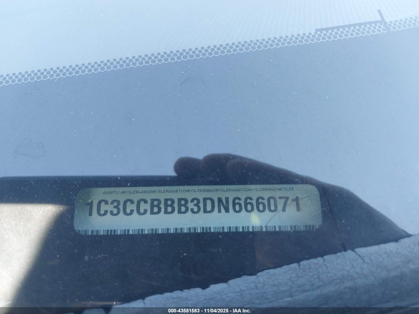 2013 CHRYSLER 200 TOURING - 1C3CCBBB3DN666071