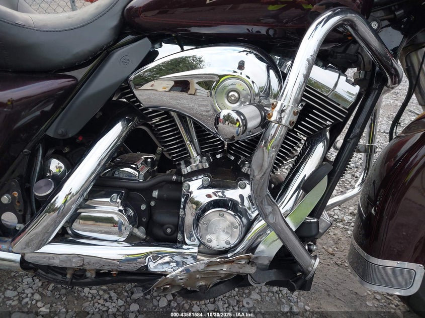 2006 Harley-Davidson Flhtci VIN: 1HD1FFW156Y697535 Lot: 43581584