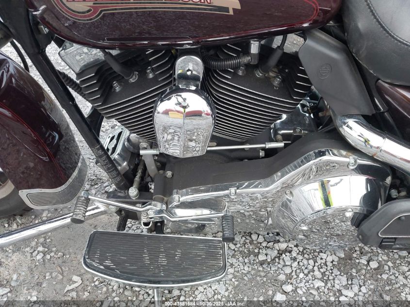 2006 Harley-Davidson Flhtci VIN: 1HD1FFW156Y697535 Lot: 43581584