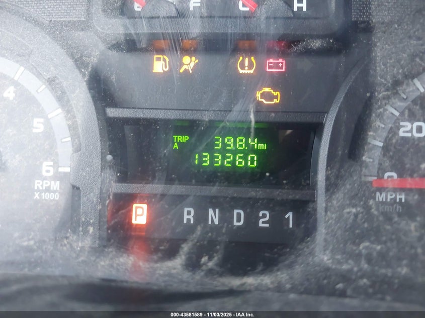 2011 Ford E-350 Super Duty Xl VIN: 1FBSS3BL1BDA28708 Lot: 43581589