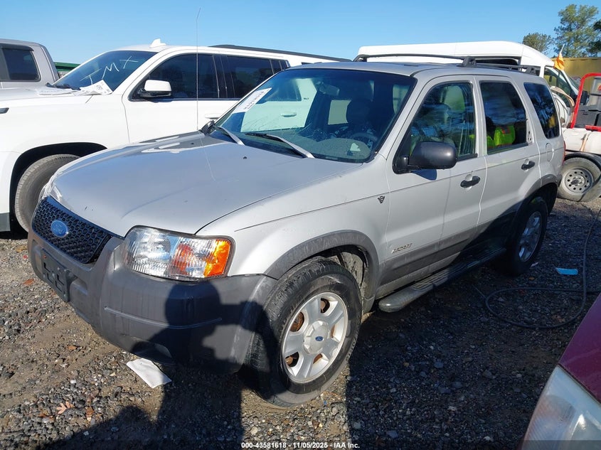 1FMYU03192KC91161 2002 FORD ESCAPE photo no. 2