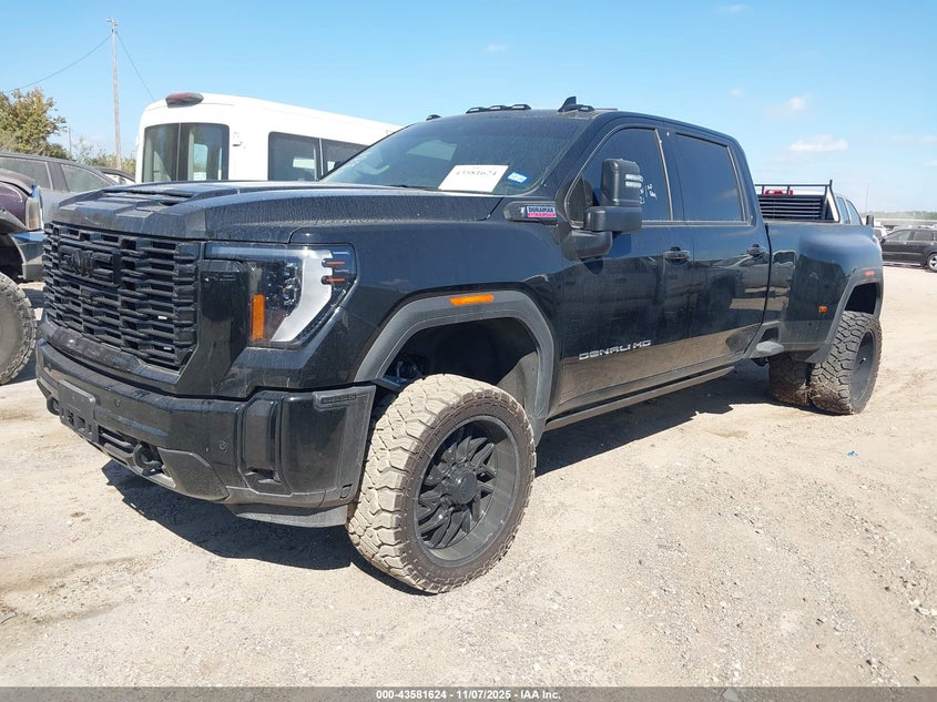 1GT4UWEY4SF177321 2025 GMC SIERRA photo no. 2
