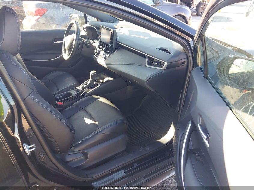 2022 TOYOTA COROLLA SE - 5YFP4MCE2NP128836