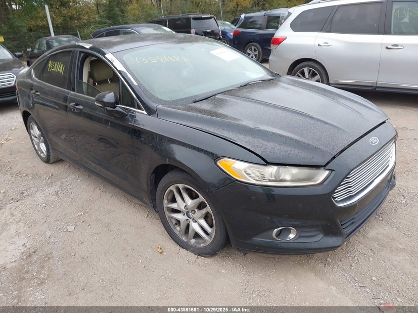 FORD FUSION SE