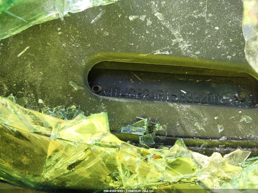 2005 Dodge Grand Caravan Se VIN: 1D4GP24R15B332008 Lot: 43581695