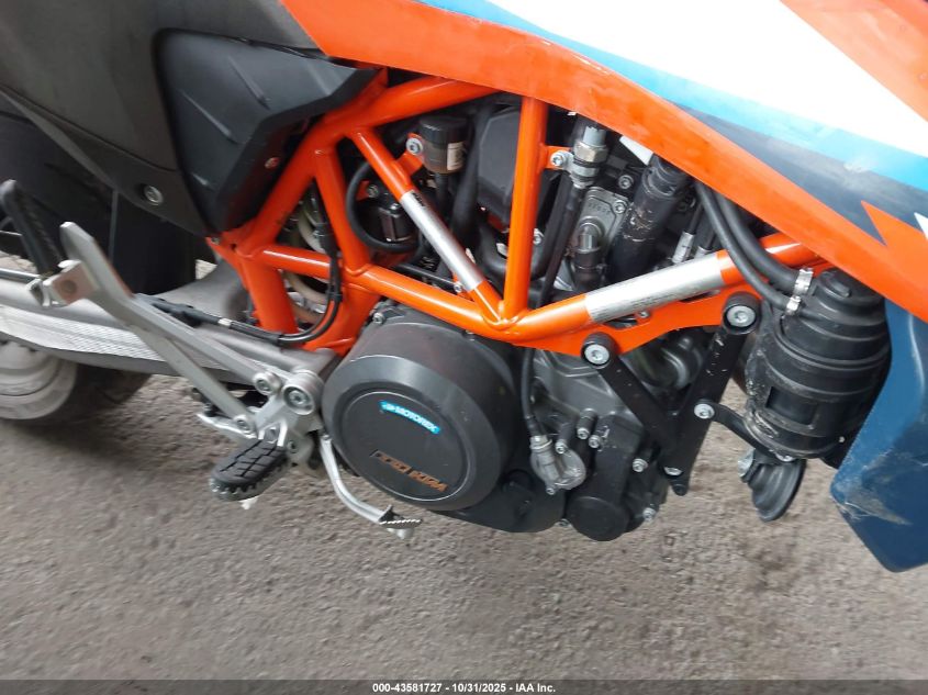 2023 Ktm 690 Smc R VIN: VBKLSV407PM745084 Lot: 43581727