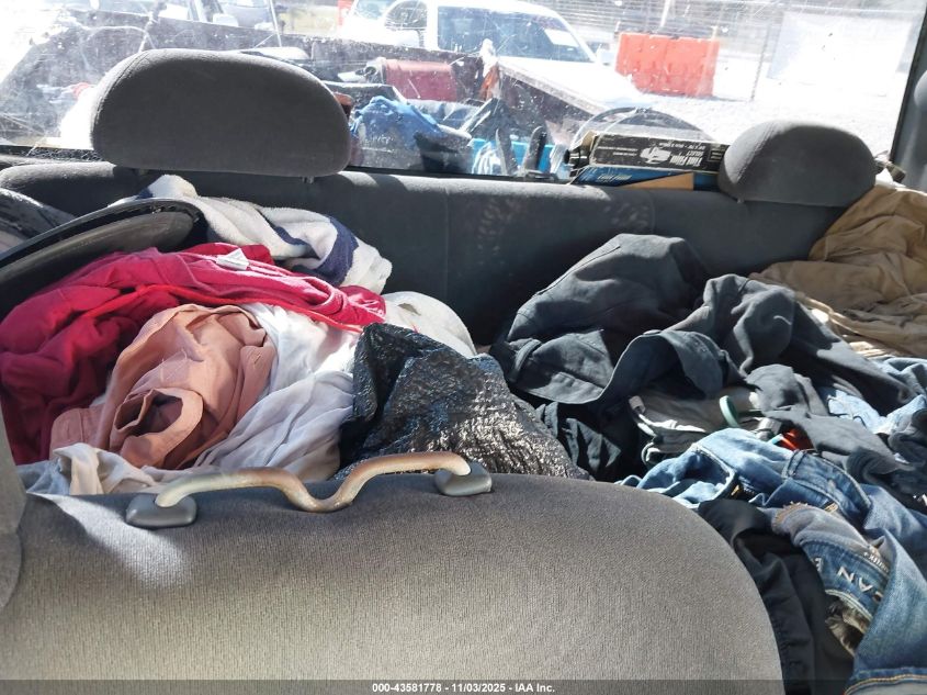 2002 Chevrolet Silverado C1500 VIN: 2GCEC19V321304920 Lot: 43581778