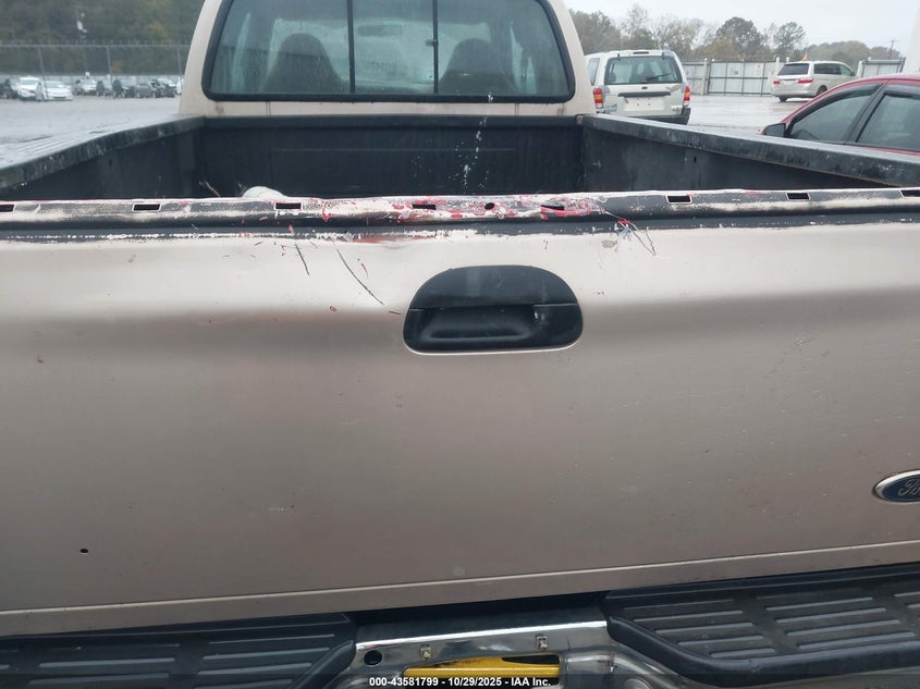 1999 Ford F-250 Lariat/Xl/Xlt VIN: 1FTNX20L8XED61173 Lot: 43581799