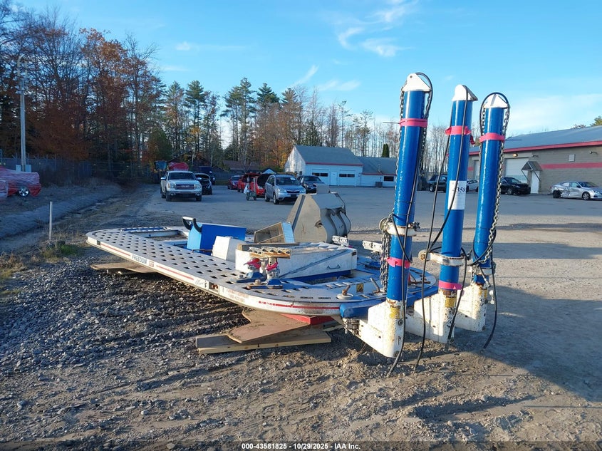 2008 CHISUM FREEDOM XLT 10 TON