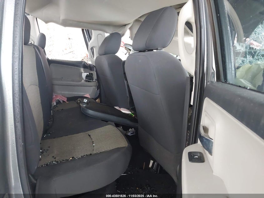 2009 Dodge Ram 1500 Slt/Sport/Trx VIN: 1D3HV18P09S797113 Lot: 43581826