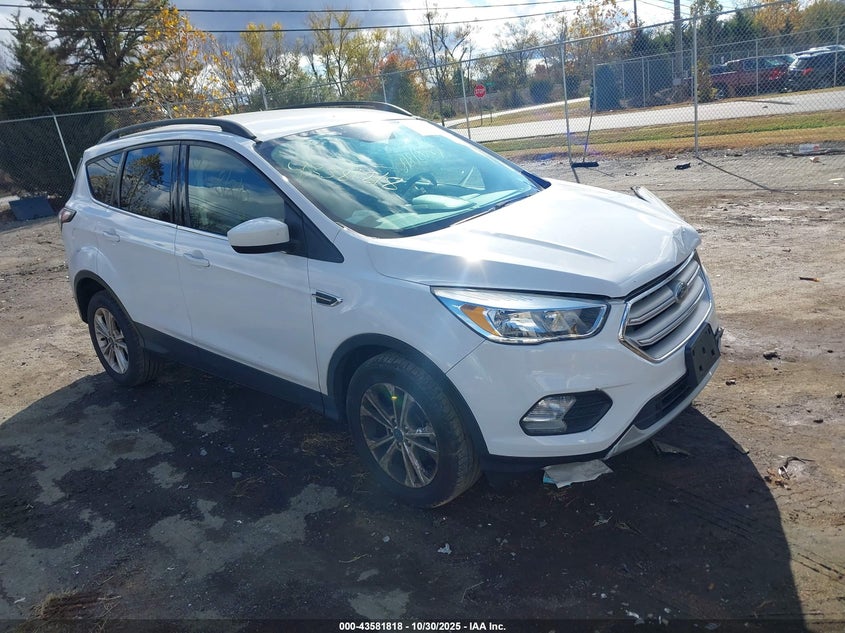 FORD ESCAPE SE
