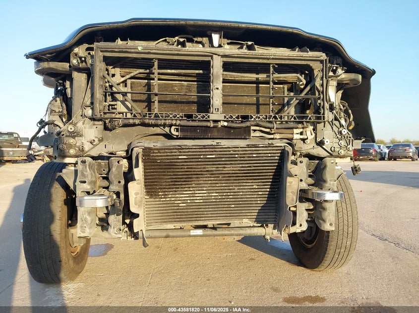 2020 Ram 3500 Limited 4X4 8' Box VIN: 3C63RRRL8LG155231 Lot: 43581820