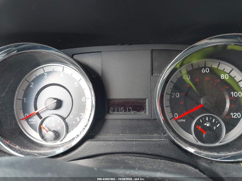 2011 Dodge Grand Caravan Express VIN: 2D4RN4DG5BR700387 Lot: 43581862