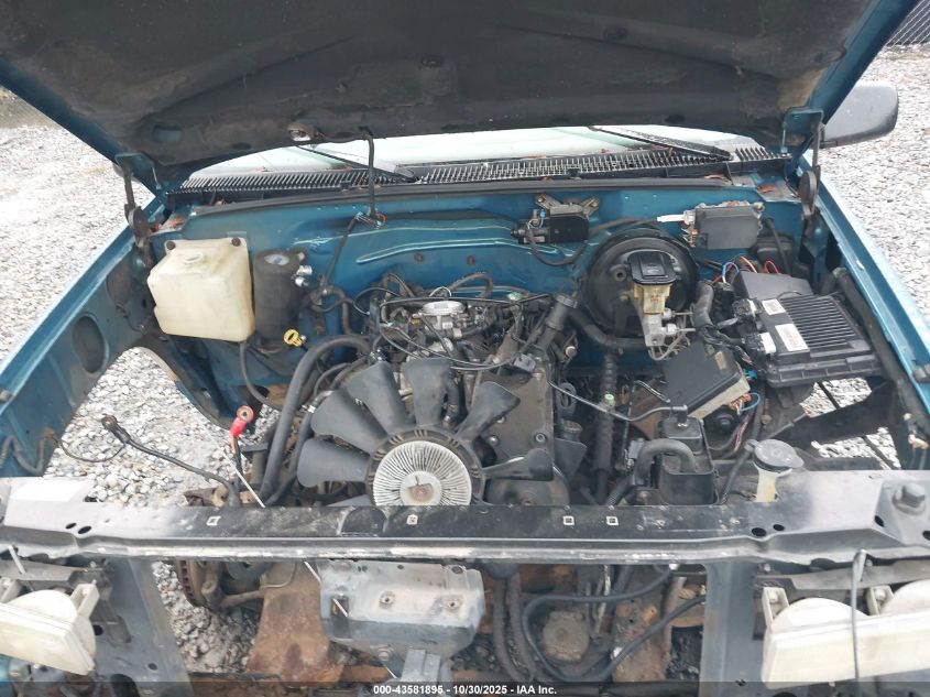 1998 Chevrolet C1500 Fleetside VIN: 2GCEC19R2W1108282 Lot: 43581895