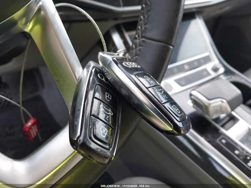 2022 Audi Q7 Premium Plus 45 Tfsi Quattro Tiptronic VIN: WA1LJBF7XND004657 Lot: 43581916