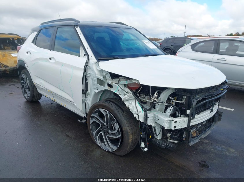 CHEVROLET TRAILBLAZER FWD RS
