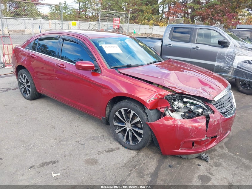 CHRYSLER 200 TOURING